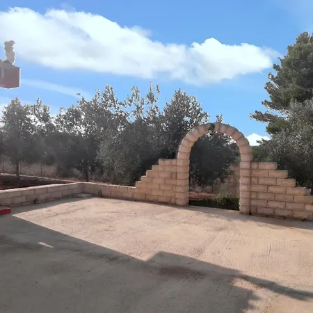 Charming In With Private Pool Noto