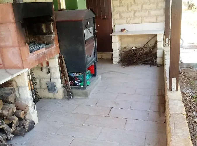 Charming In With Private Pool Vila Noto
