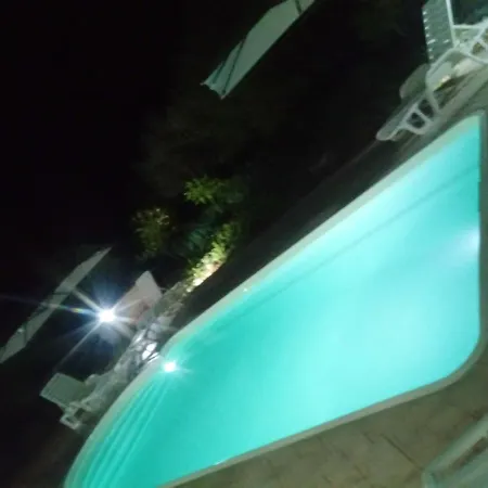 Charming In With Private Pool