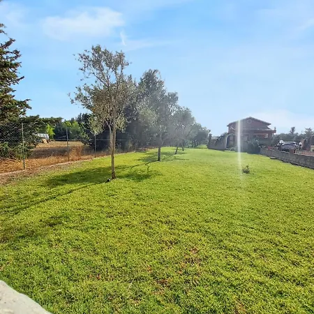 Villa Charming In With Private Pool