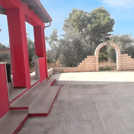 Charming In With Private Pool Noto