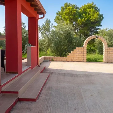 Charming In With Private Pool