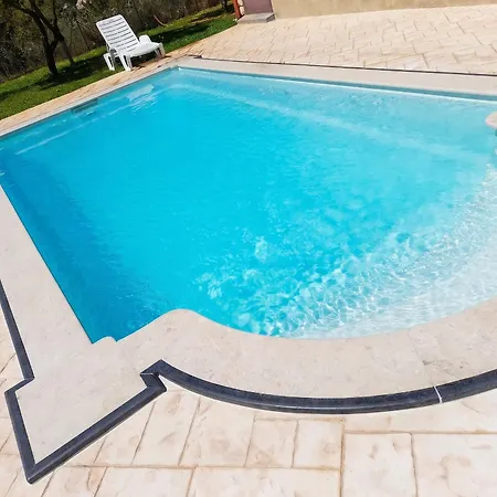 Charming In With Private Pool