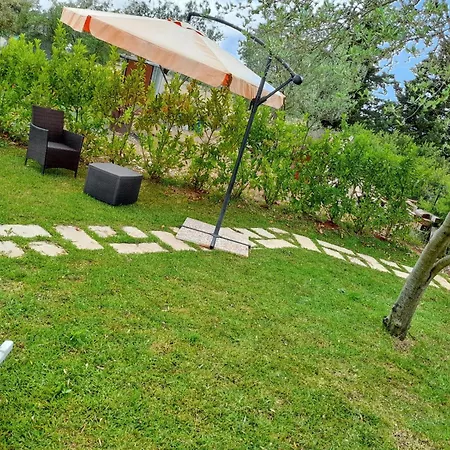 Charming In With Private Pool וילה נוטו