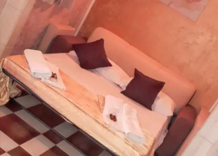 Charming In With Private Pool Villa